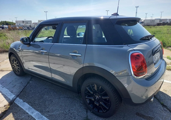 MINI Cooper cena 85000 przebieg: 46642, rok produkcji 2021 z Gdynia małe 154